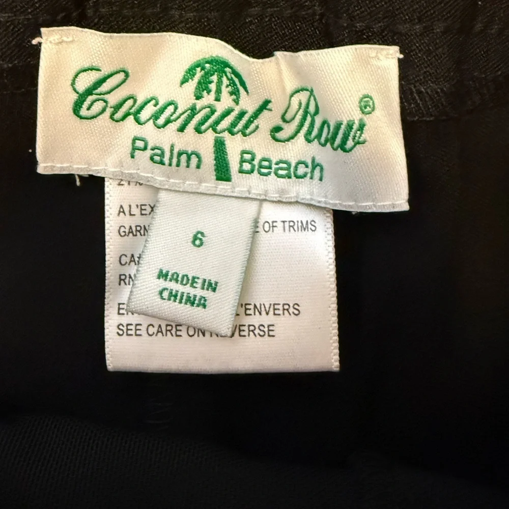 Coconut Row Palm Beach Women's Black Bermuda Shorts NWT 6 - Picture 4 of 8